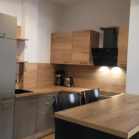 Franzis Appartments Sissi * Matrei am Brenner